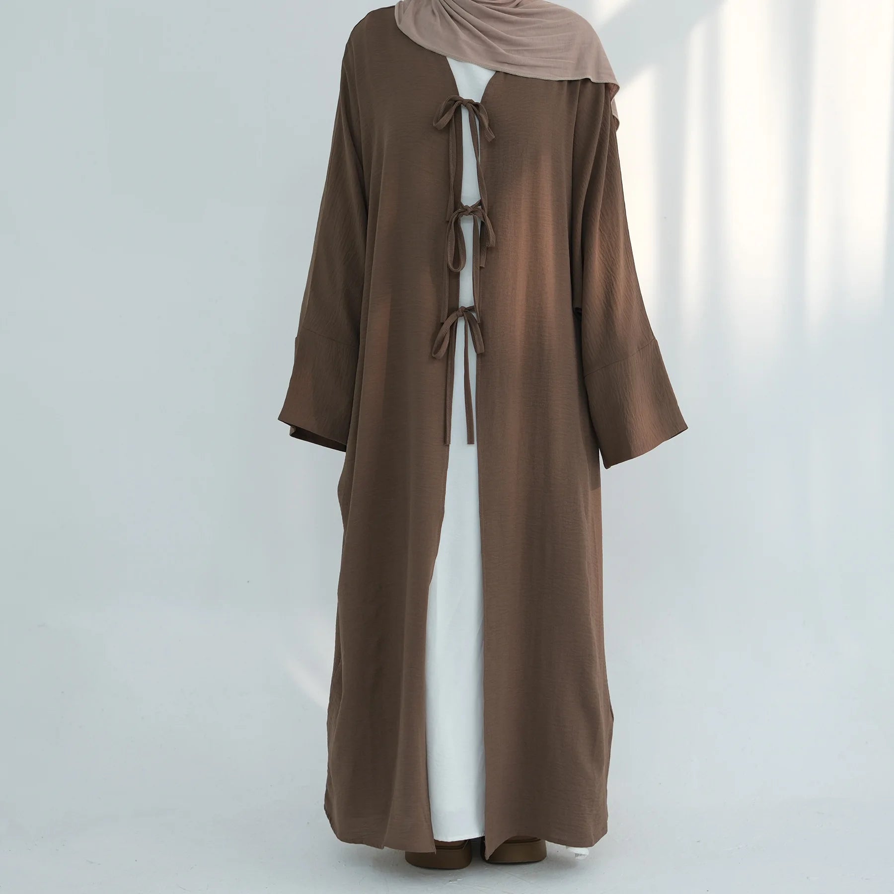 Halalhaus Abaya Zahra – Eleganz und Tradition für jede Gelegenheit