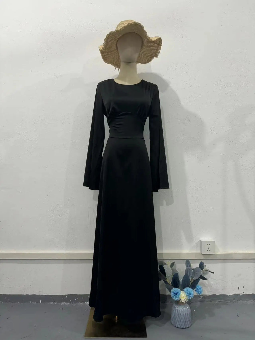 Halalhaus Couture – Abaya Kleid für elegante Anlässe