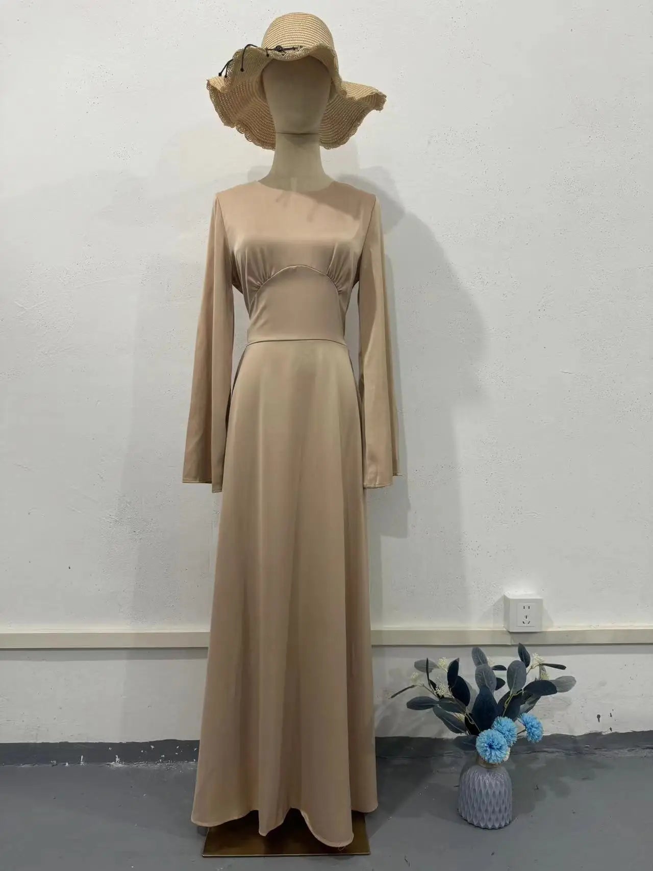 Halalhaus Couture – Abaya Kleid für elegante Anlässe